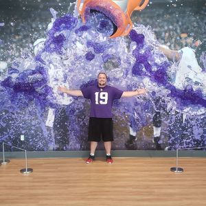 Meet your Posher, Mitchell